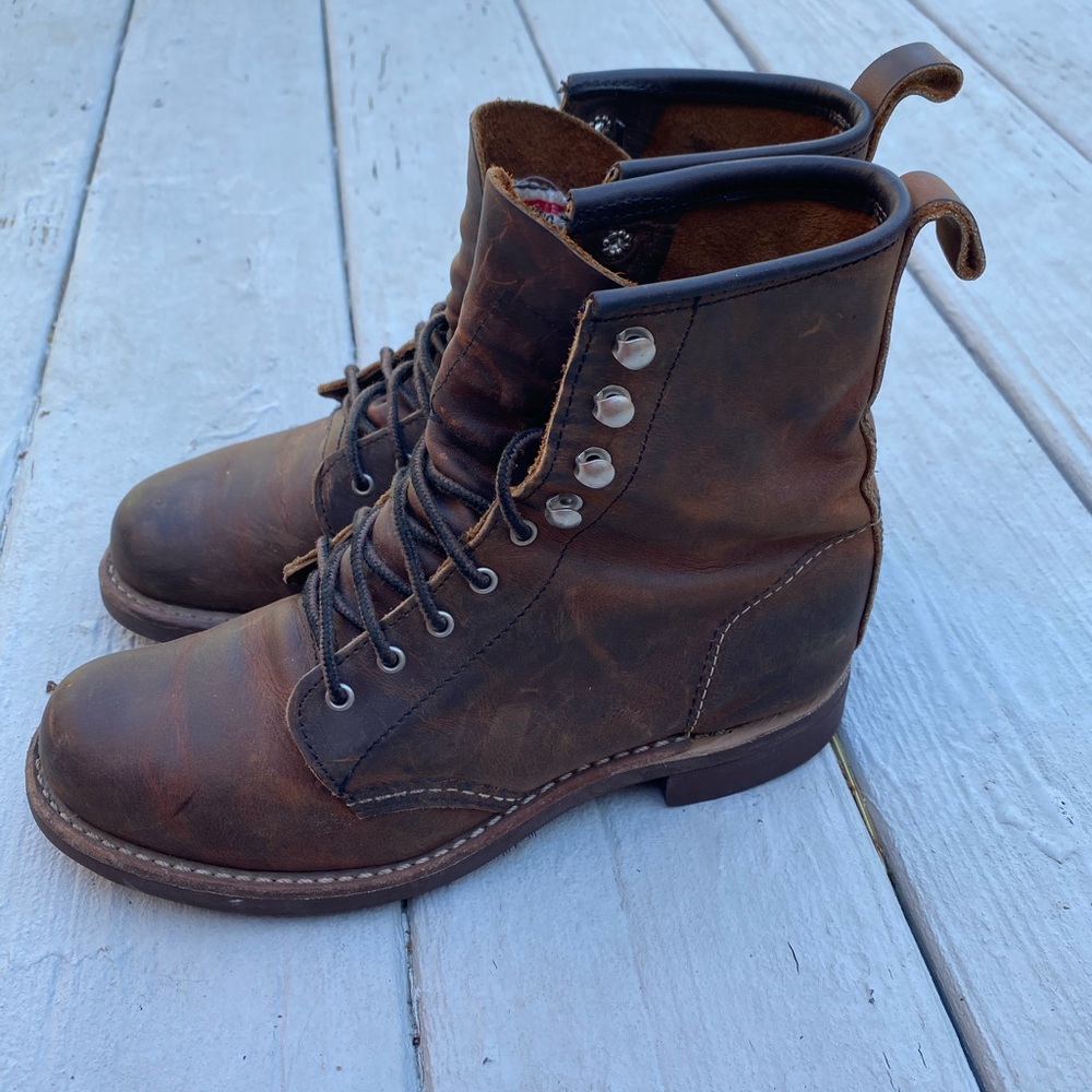 Redwing heritage iron ranger women’s boots